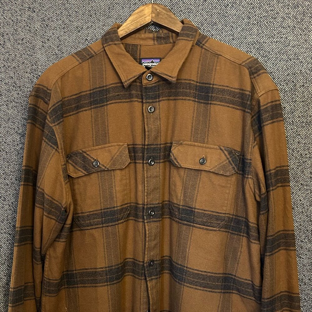 Patagonia XL Organic Cotton Plaid Shirt – Brown Flannel, Outdoor Workwear Style